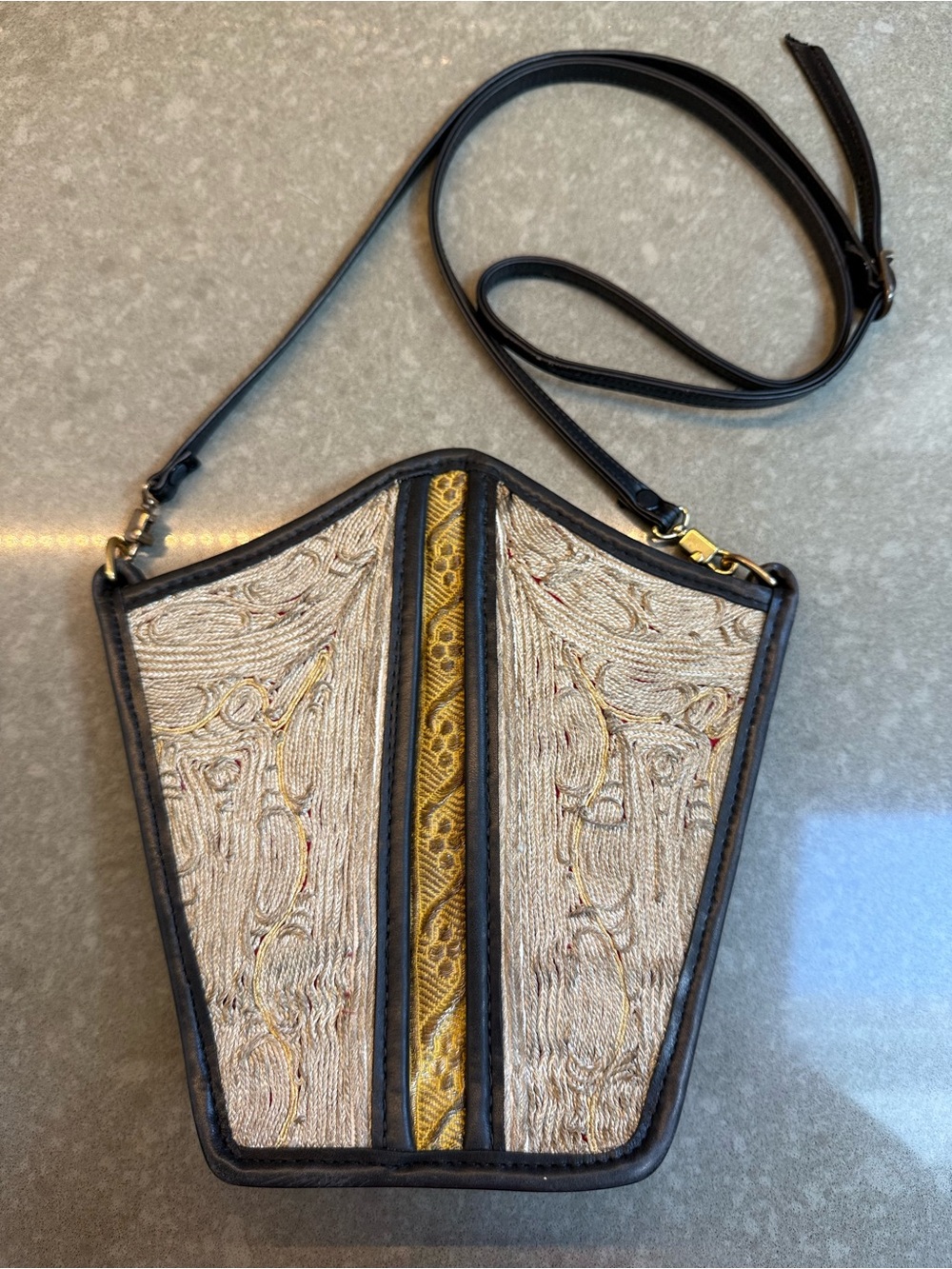 ALBANO Vintage Fine Silver/Gold Wire Woven Brocade Small Black Leather Crossbody